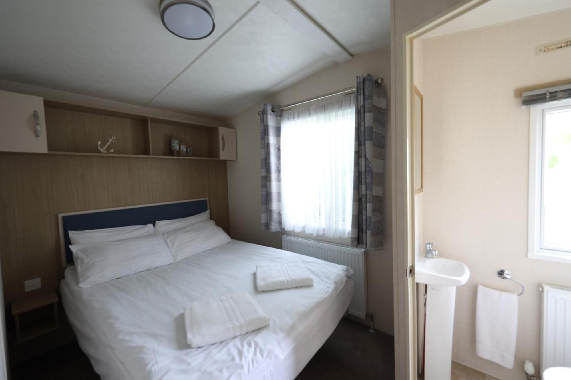 Mercury Yacht Harbour And Holiday Park Bursledon Habitación foto
